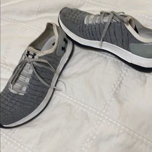 Men’s 10, Women’s 11